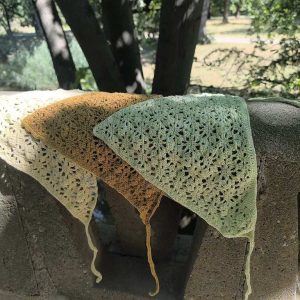 Плетені хустинки дітям