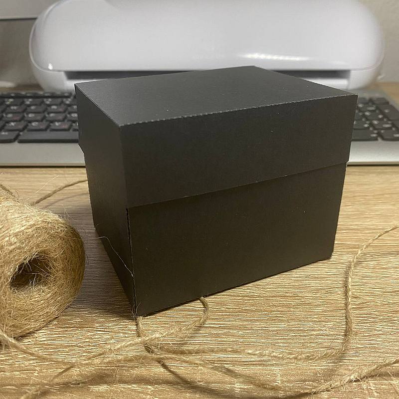 Schwarze Explosionsbox 10x8x10cm ohne Foto – Bild 5