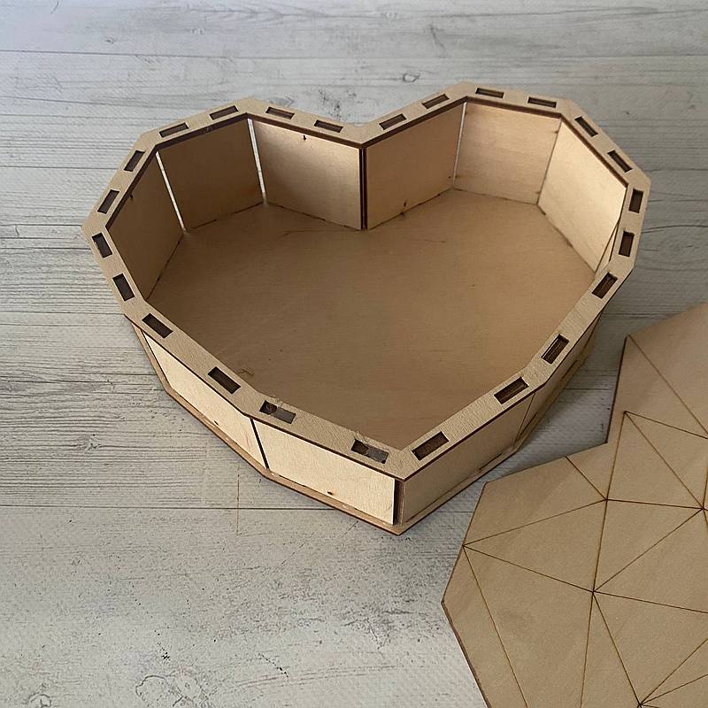 Herz Geschenkbox 20 cm aus Holz – Bild 3