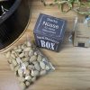 Die Kiste „Das beste Reserverad“ №4 ist mit Geschenken gefüllt
