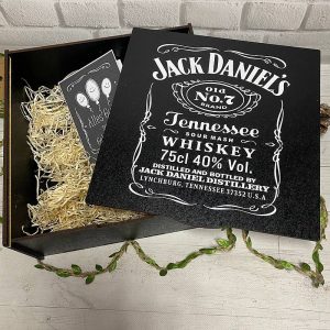 Geschenkbox im Jack-Design