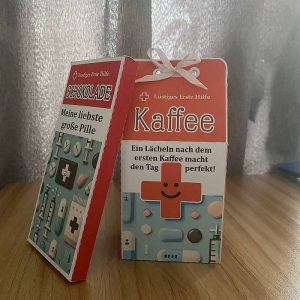 Коробки для кофе и шоколада в аптечном дизайне