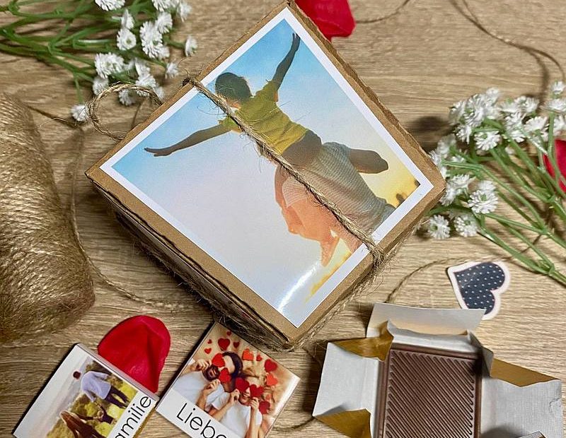 Personalisierte Schokolade "Happy Moments"
