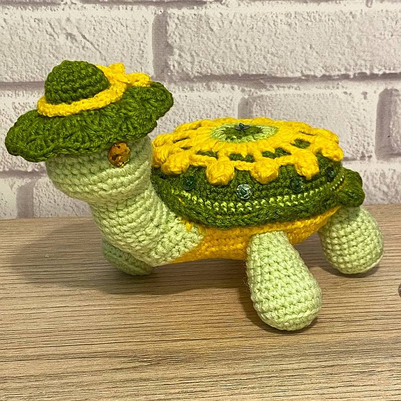 Amigurumi Schildkröte „Prinzessin Perline“ (3)