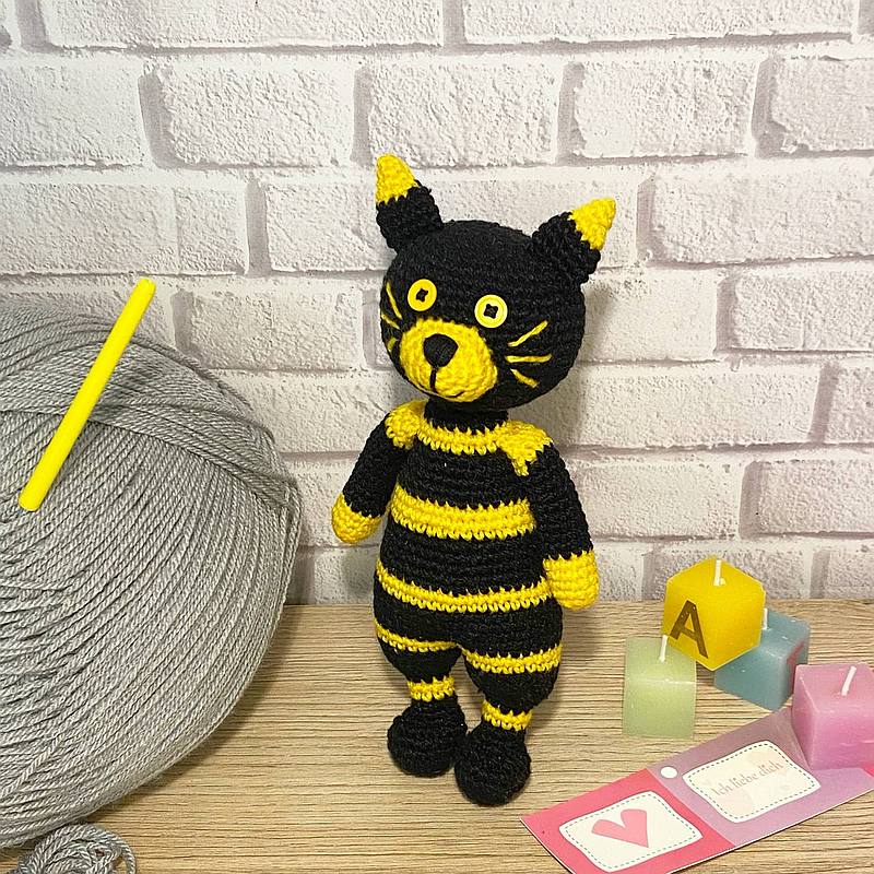Amigurumi Schwarze Katze