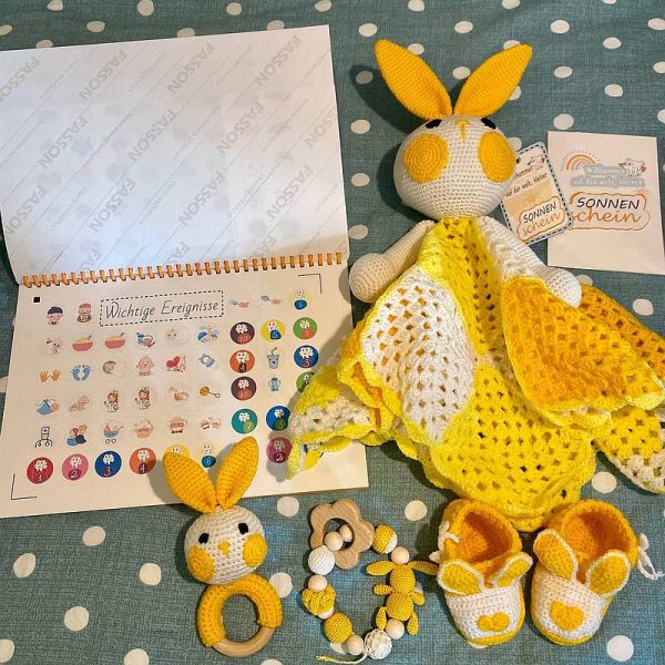 Babyset mit Kalender für das erste Jahr – Bild 4