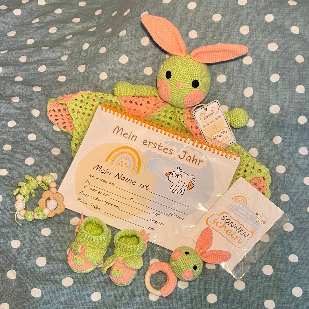 Set zur Erinnerung an den ersten Geburtstag des Neugeborenen