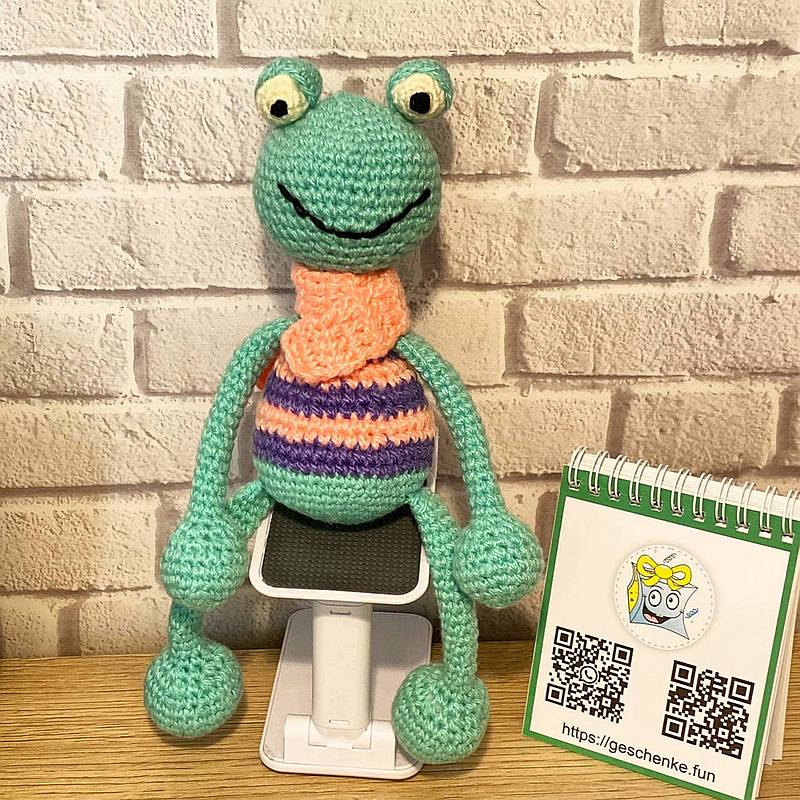 Amigurumi Frosch Höhe 27 cm