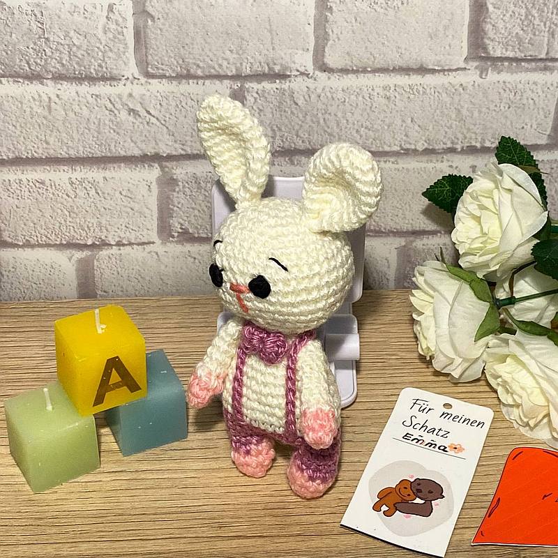 Amigurumi HĂ€schen in Hosen