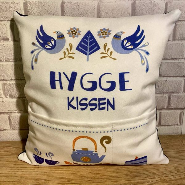 Подушка Hygge з кишенями для подарунків