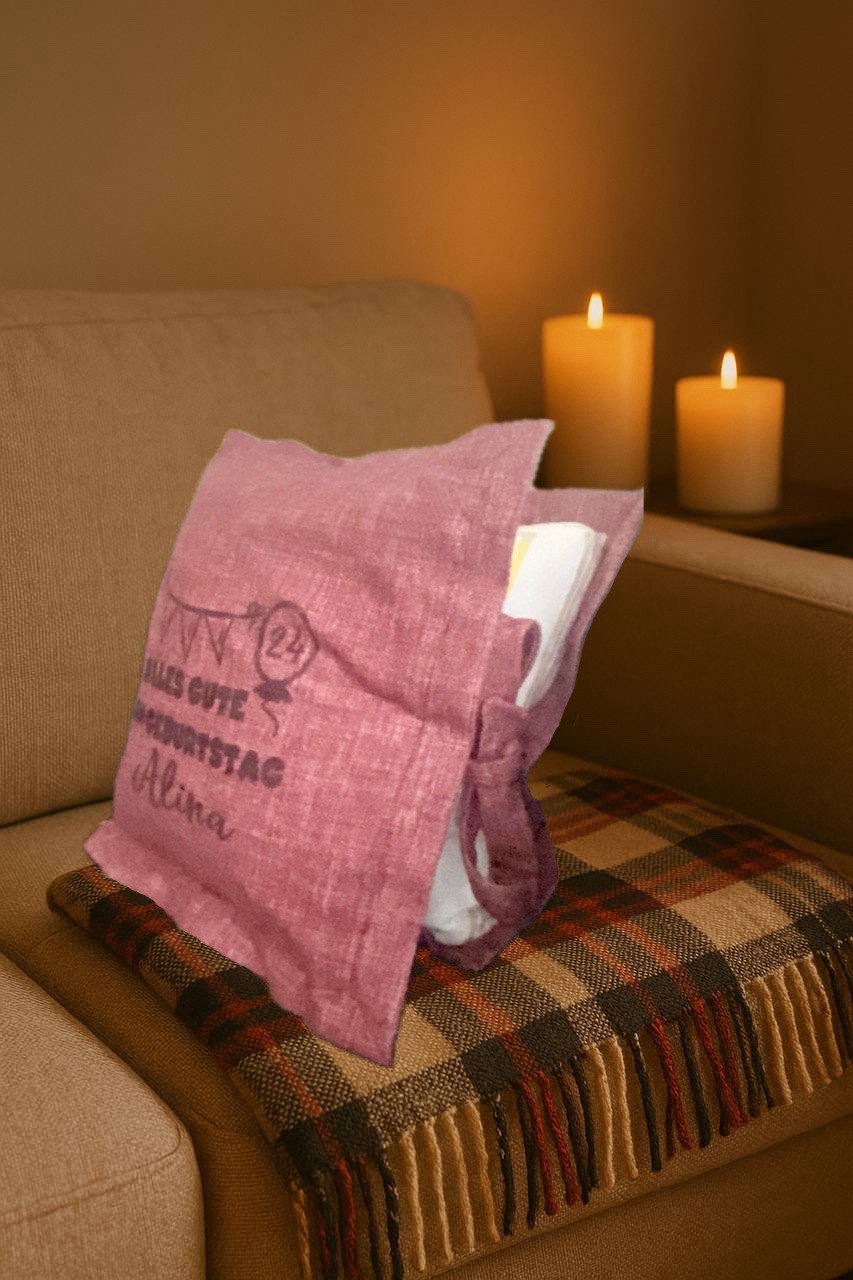 Dekoratives Kissen. Buchkissen.