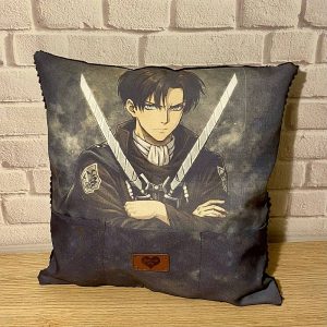 Dekokissen mit 3 Taschen – Levi Ackerman Design